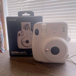 Instax Mini 11 Camera
